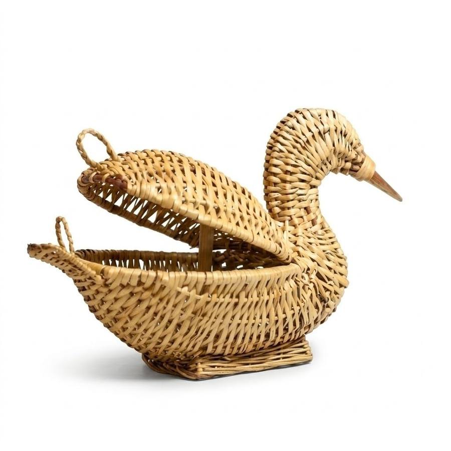 RANEXA Handmade Duck Shaped Wicker Storage Basket with Lid | Natural Cane Decorative Basket | Multipurpose Organizer